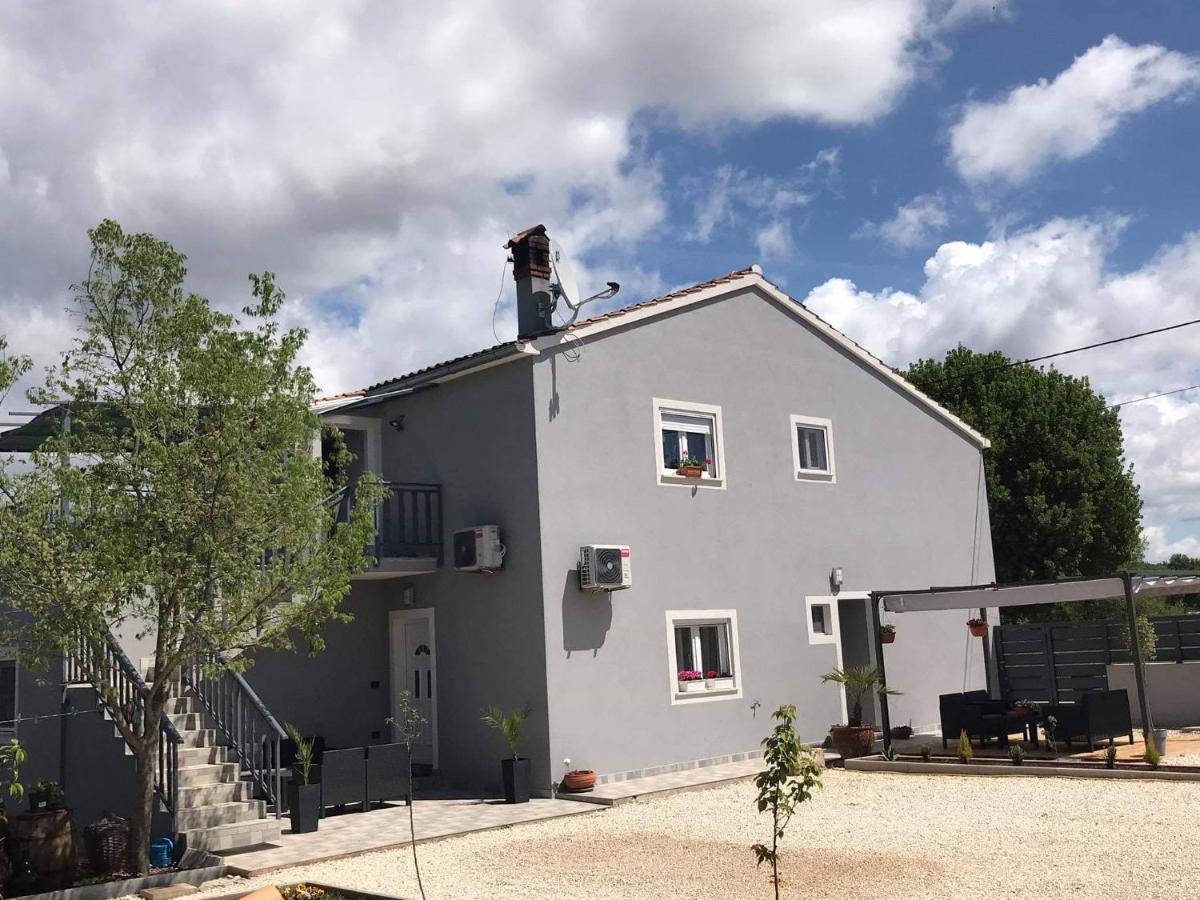 Apartmani Dokic Bale Extérieur photo