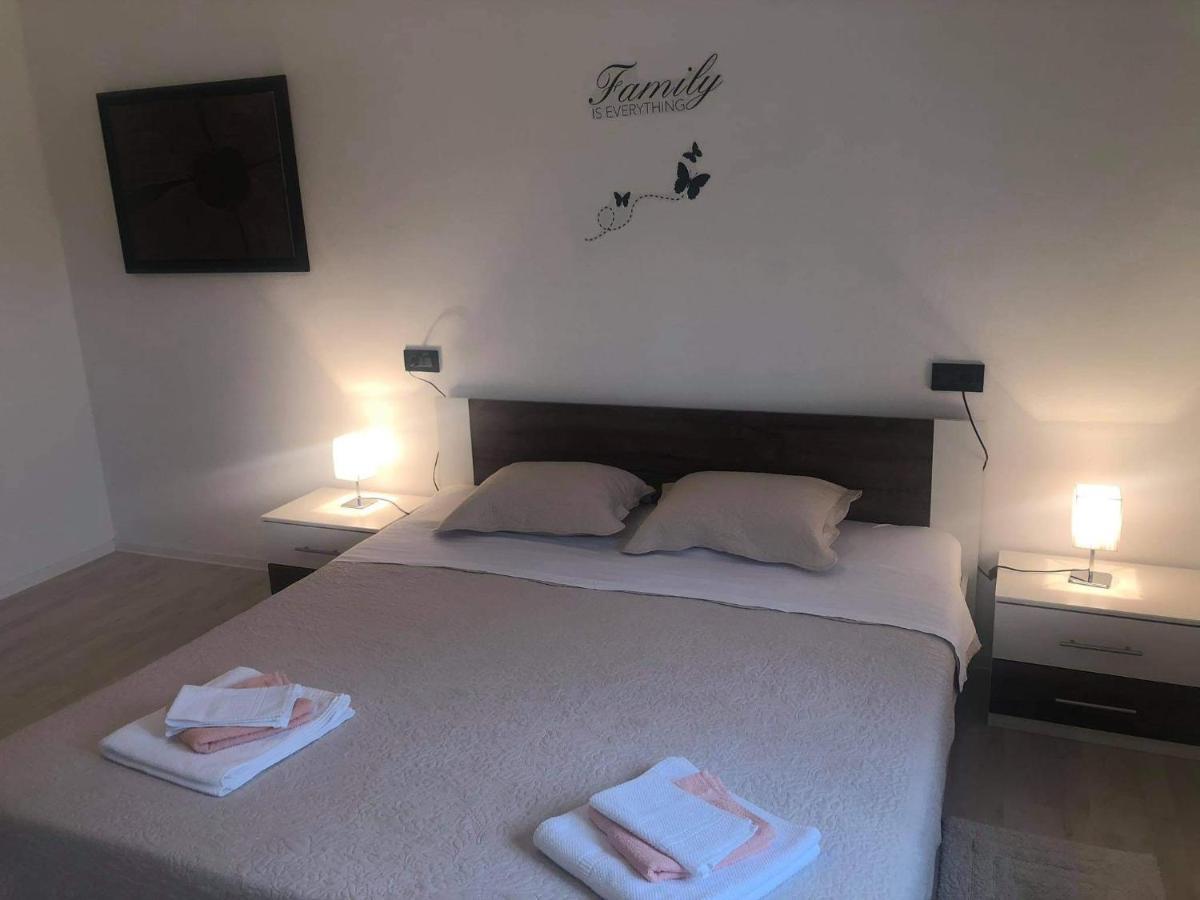 Apartmani Dokic Bale Extérieur photo